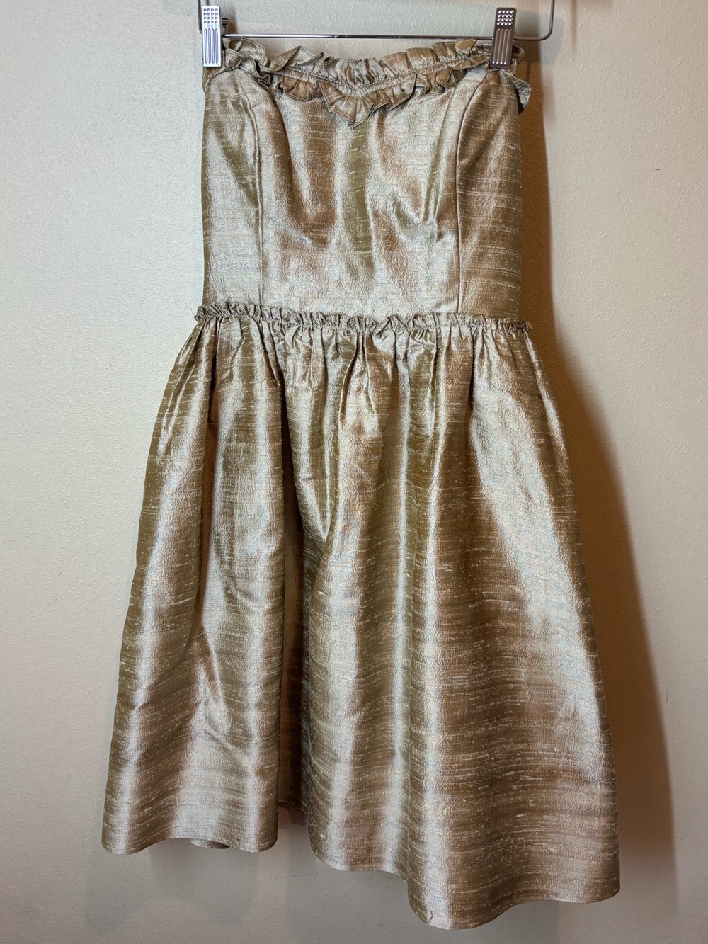 Lula Kate 100% silk Metallic Gold Homecoming, Party Semi Formal Dress, size 4